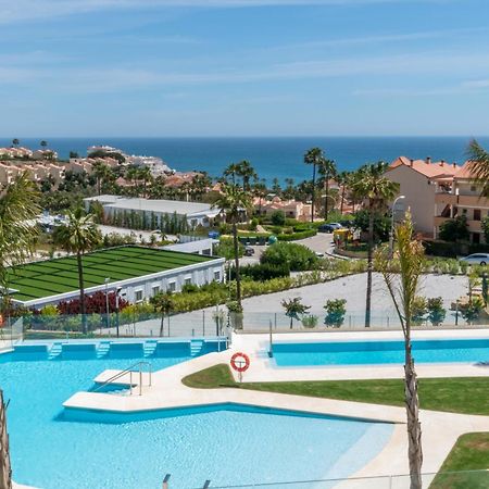 Апартаменты Luxury 2Br Seaviews - Santa Barbara Heights Фуэнхирола Экстерьер фото